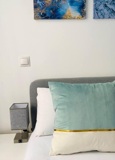 Style & Design Flat In The Center Of Madrid Apartment ภายนอก รูปภาพ